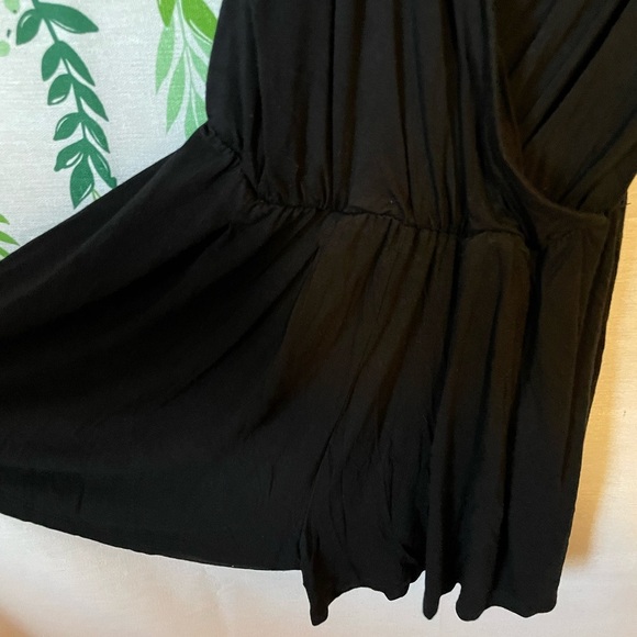 Size 4 Topshop Black Romper B1 - Picture 4 of 7